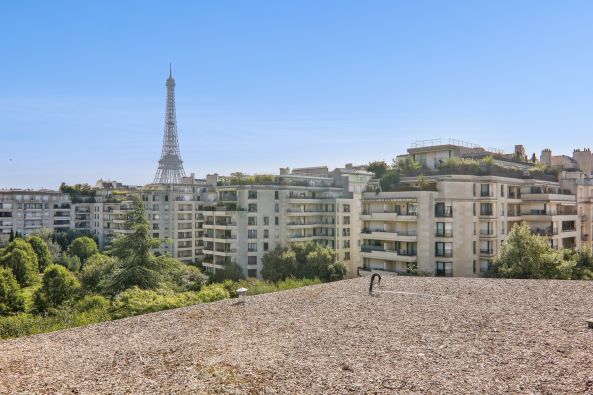 Vente Hôtel particulier Paris 16 15&nbsp;Pièces 530.95&nbsp;m²