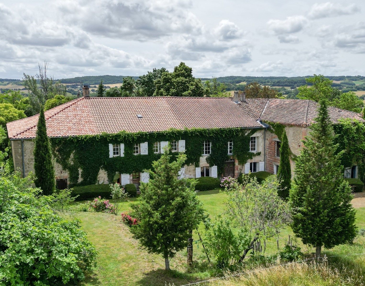 maison de luxe 12 Pièces en vente sur ST PAUL CAP DE JOUX (81220)