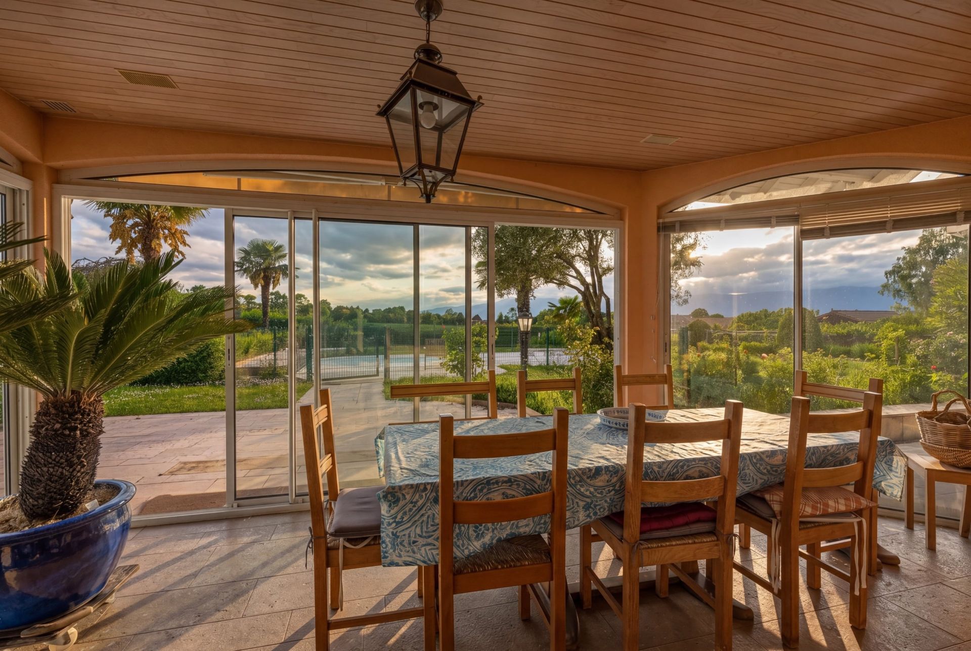 luxury house 7 Rooms for sale on NERNIER (74140)