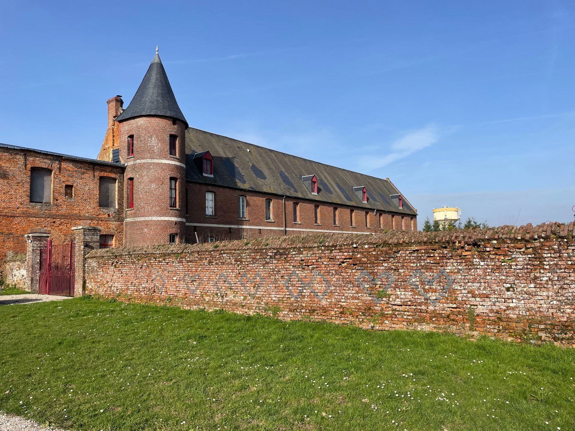 castle 15 Rooms for sale on BEAUCAMPS LE JEUNE (80430)