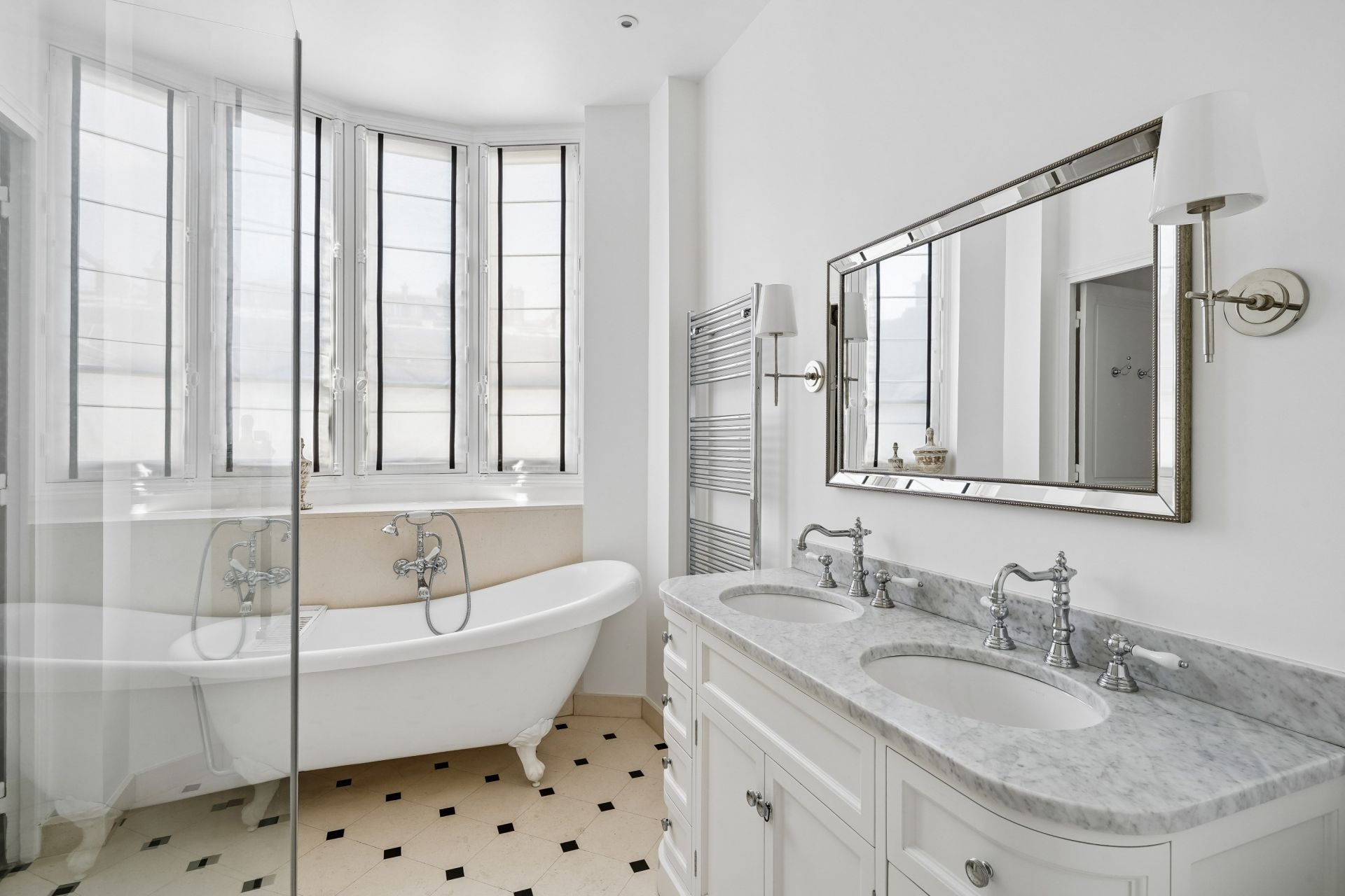 appartement de luxe 7 Pièces en location sur PARIS (75016)