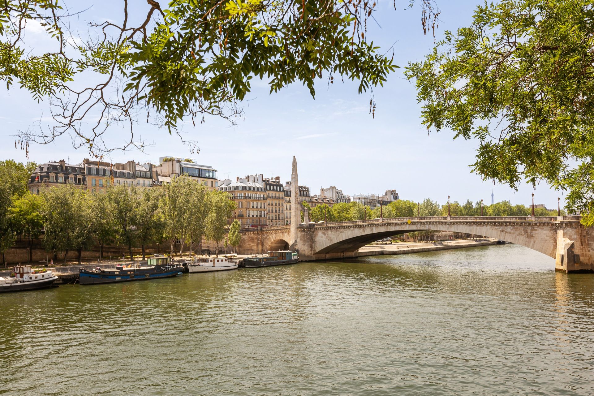 luxury apartment 3 Rooms for sale on PARIS (75004)