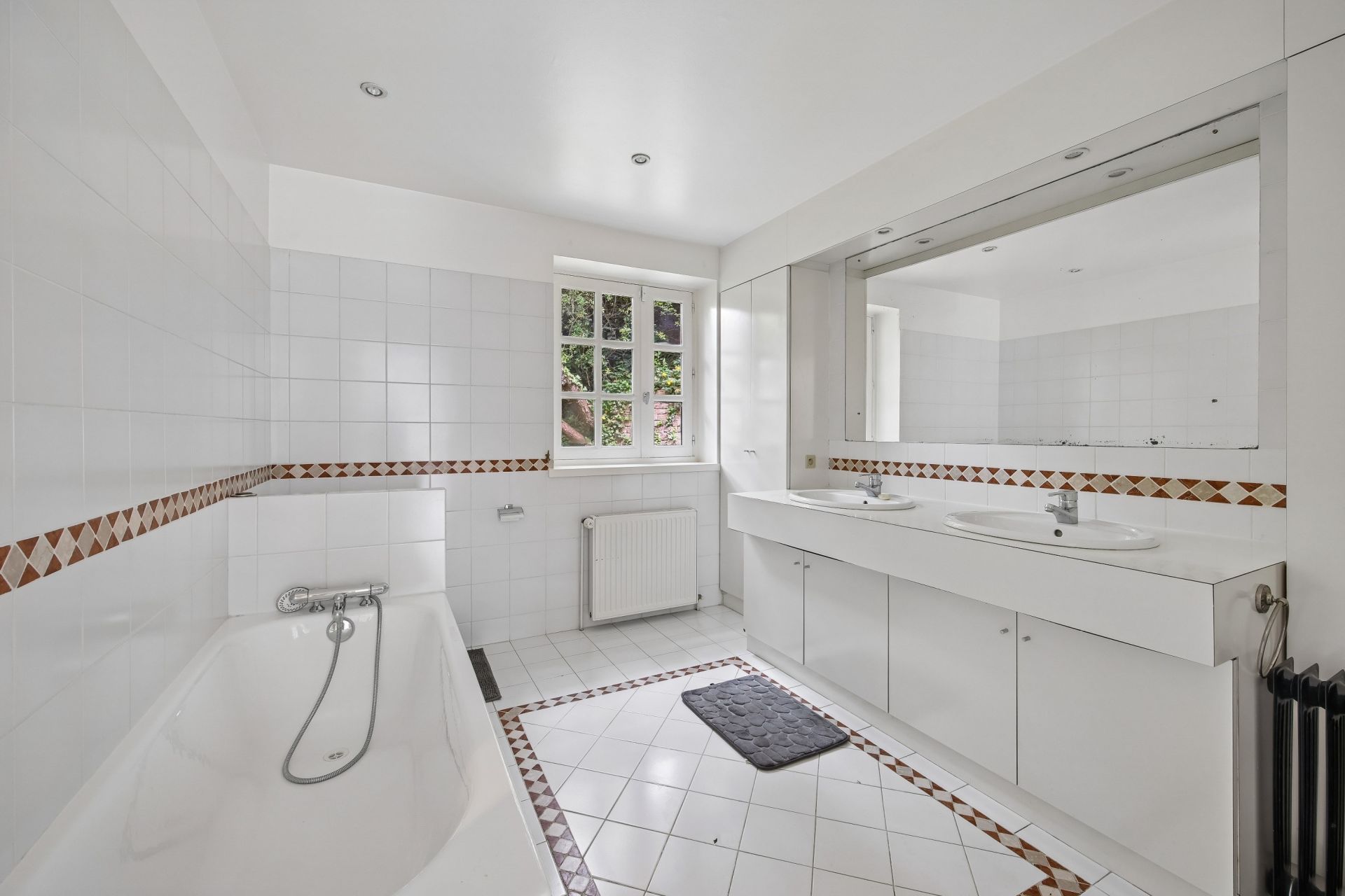 luxury house 10 Rooms for sale on GARCHES (92380)