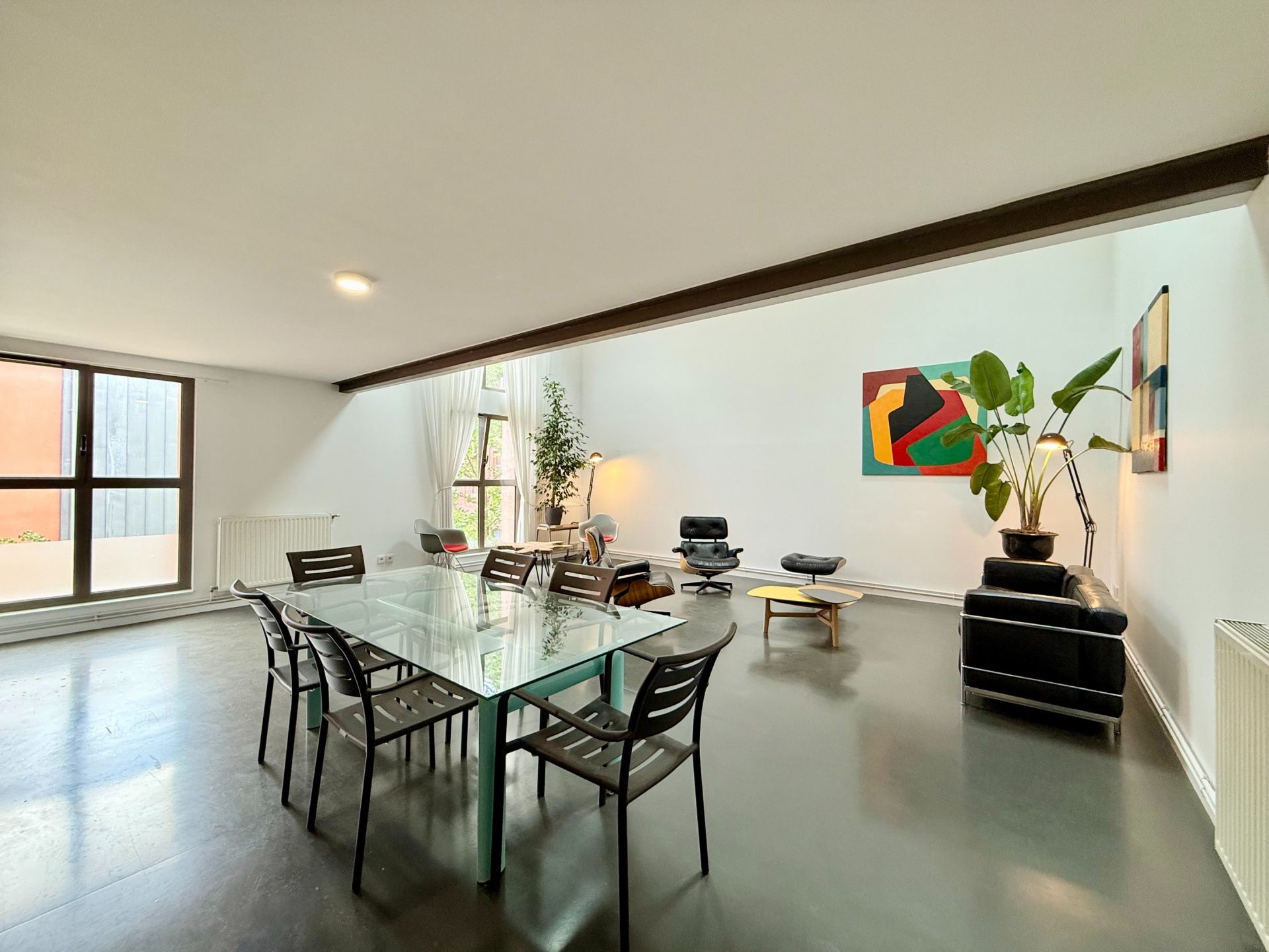 luxury apartment 4 Rooms for sale on LILLE (59800)