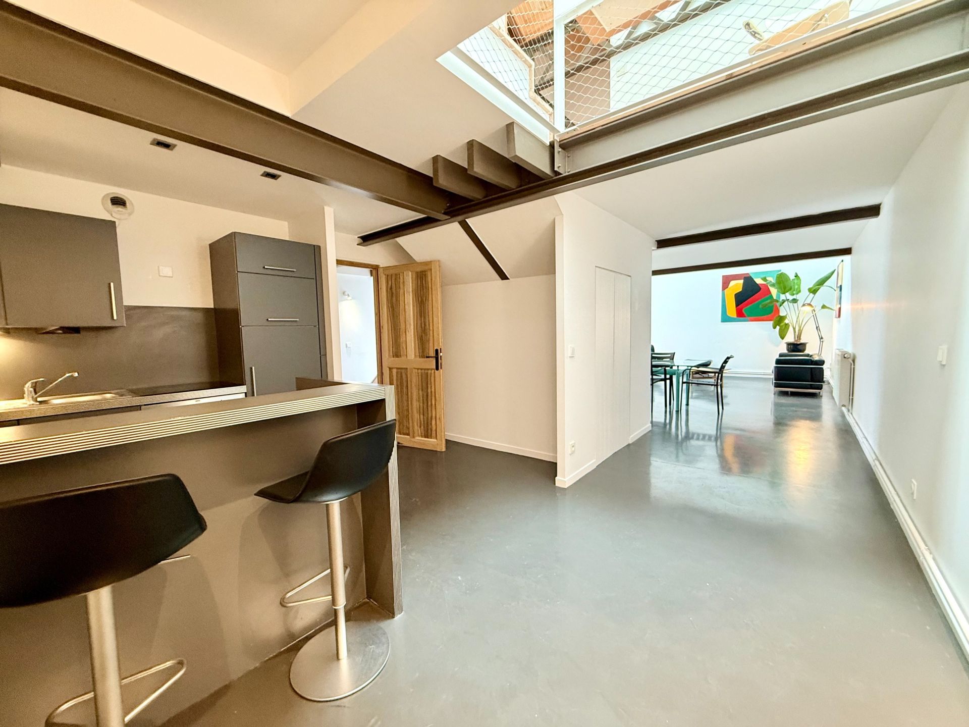 luxury apartment 4 Rooms for sale on LILLE (59800)
