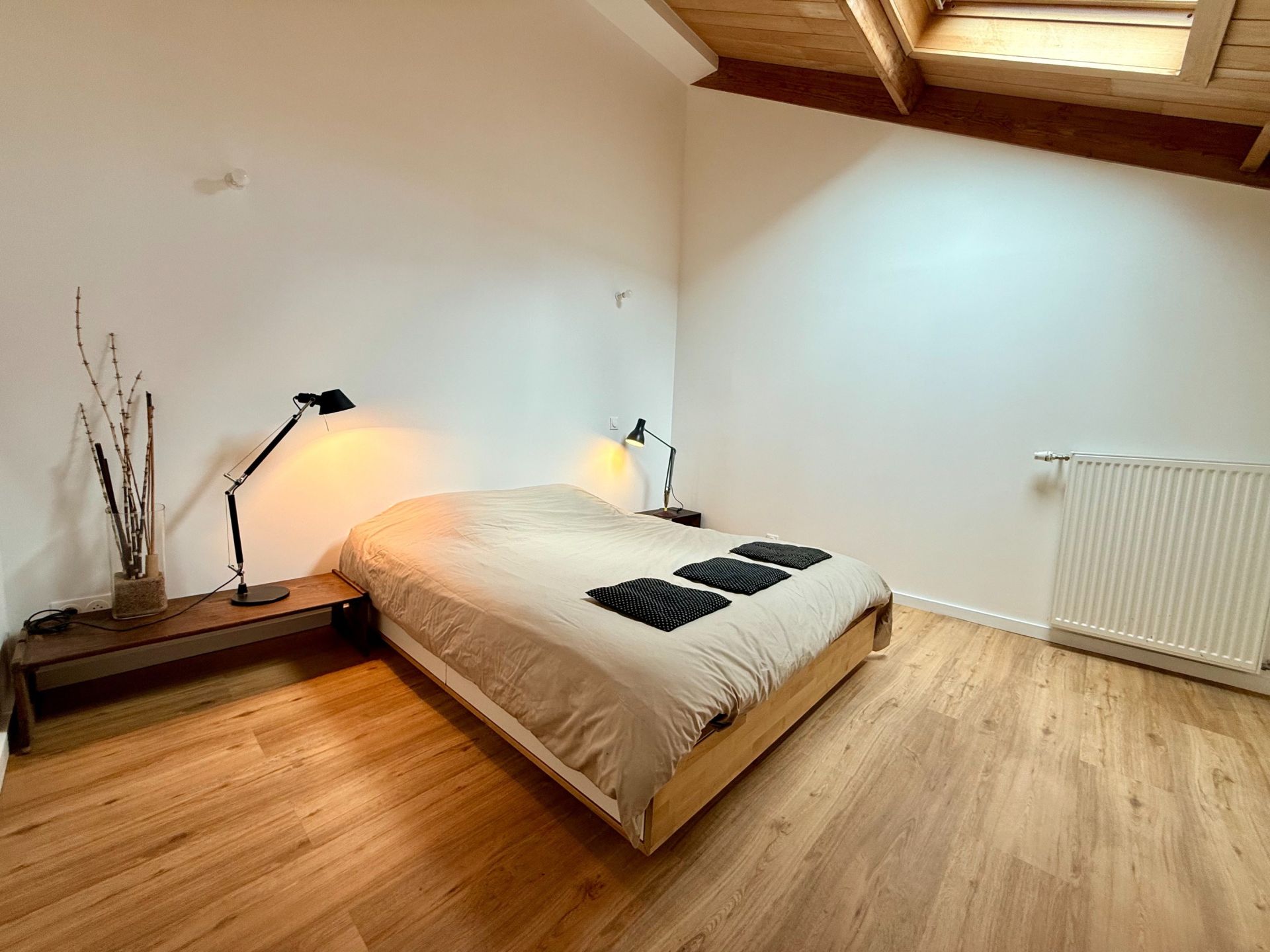 luxury apartment 4 Rooms for sale on LILLE (59800)