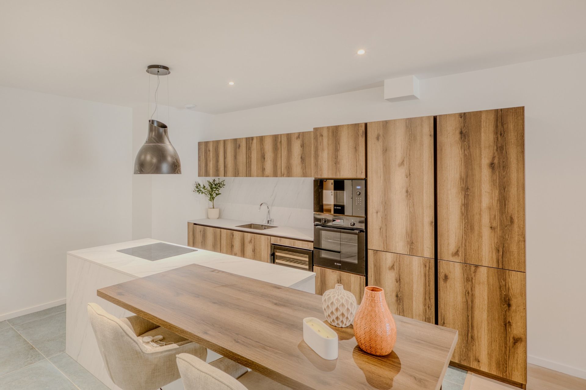 luxury apartment 4 Rooms for sale on BEAUNE (21200)
