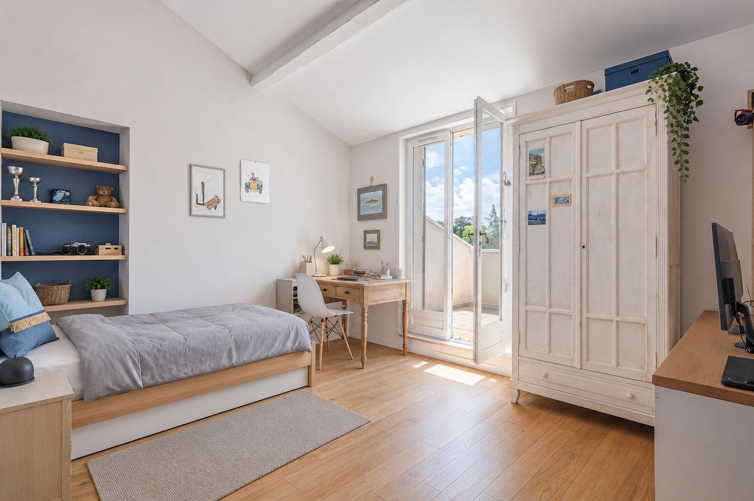 luxury house 7 Rooms for sale on CHARBONNIERES LES BAINS (69260)