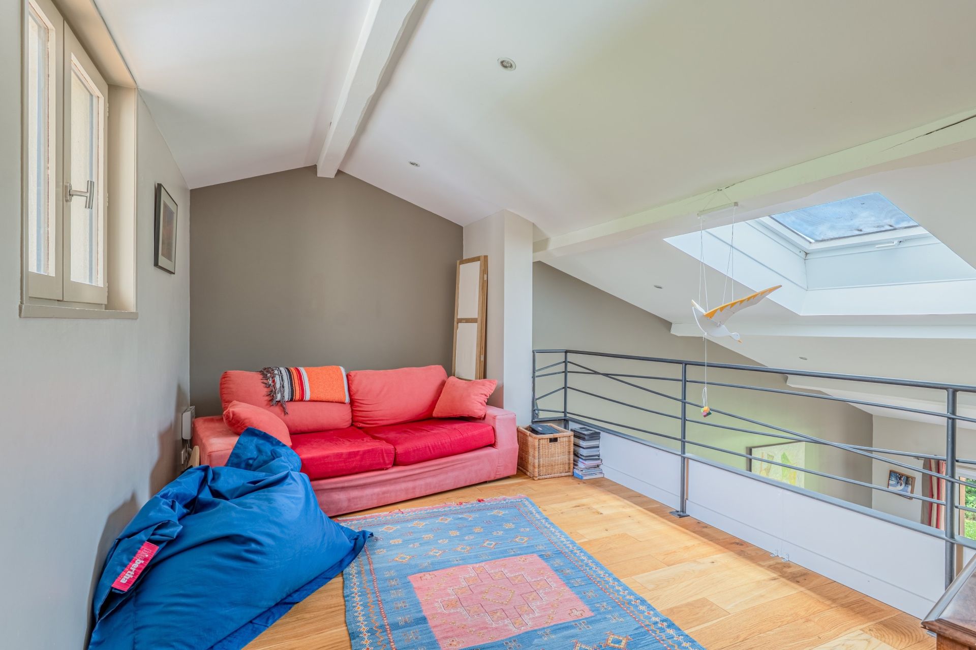 luxury house 7 Rooms for sale on CHARBONNIERES LES BAINS (69260)
