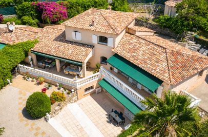 Sale Luxury villa Antibes 7&nbsp;Rooms 271&nbsp;m²
