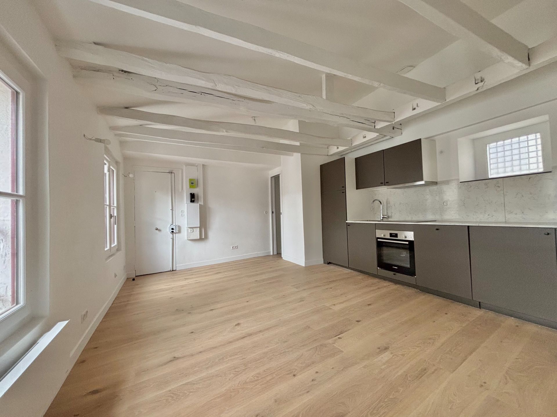 luxury apartment 2 Rooms for sale on PARIS (75003)
