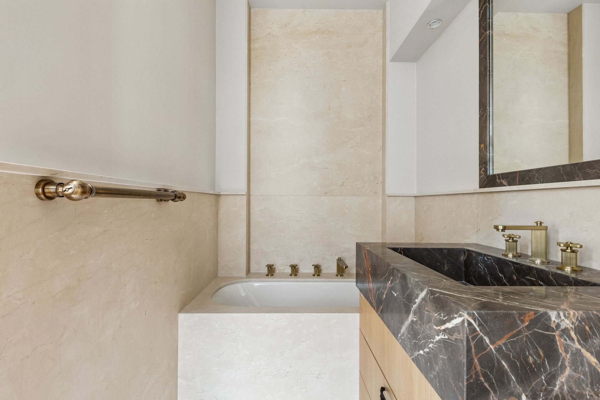 appartement de luxe 4 Pièces en vente sur PARIS (75007)
