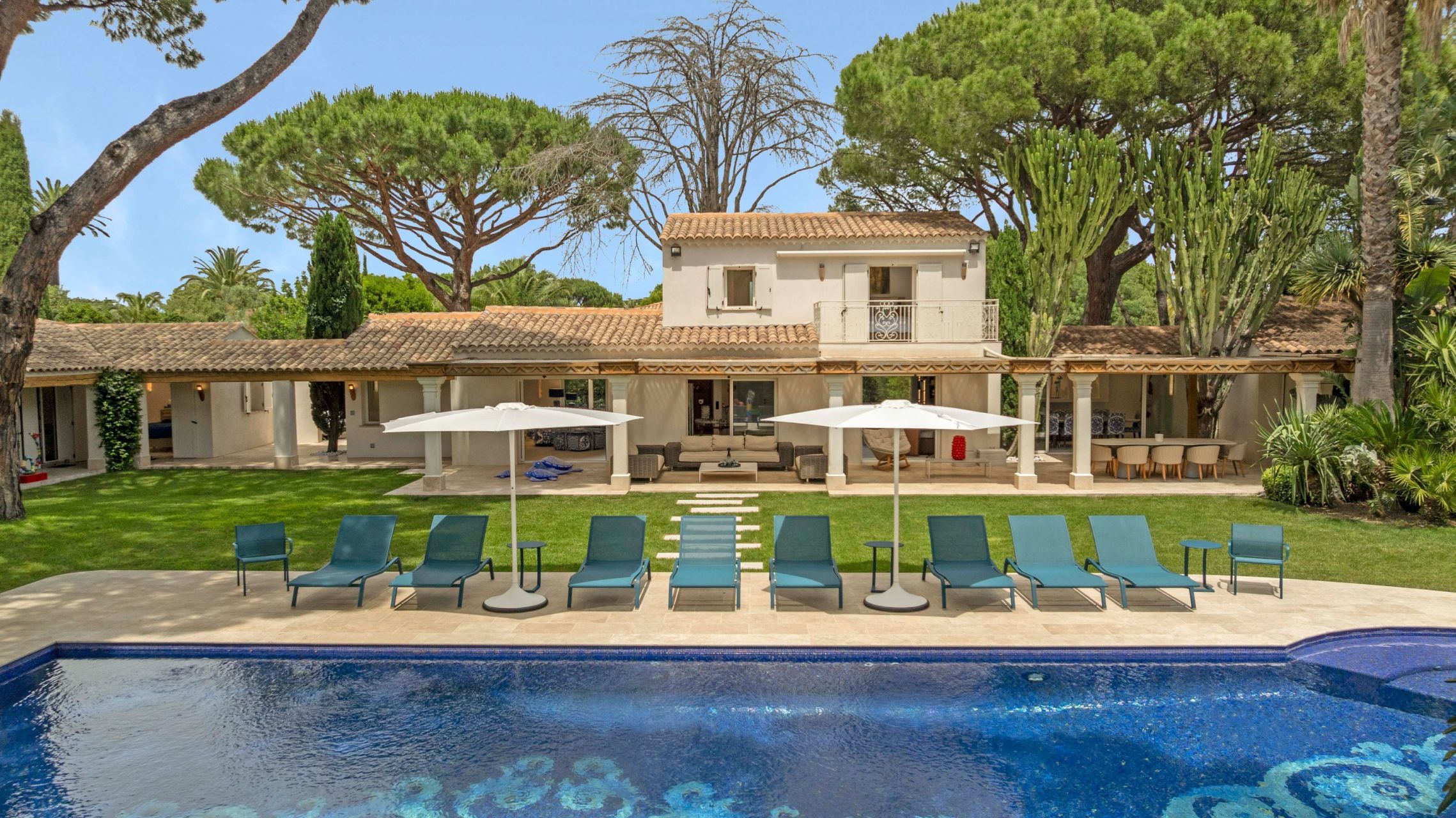 villa de luxe 9 Pièces en vente sur ST TROPEZ (83990)