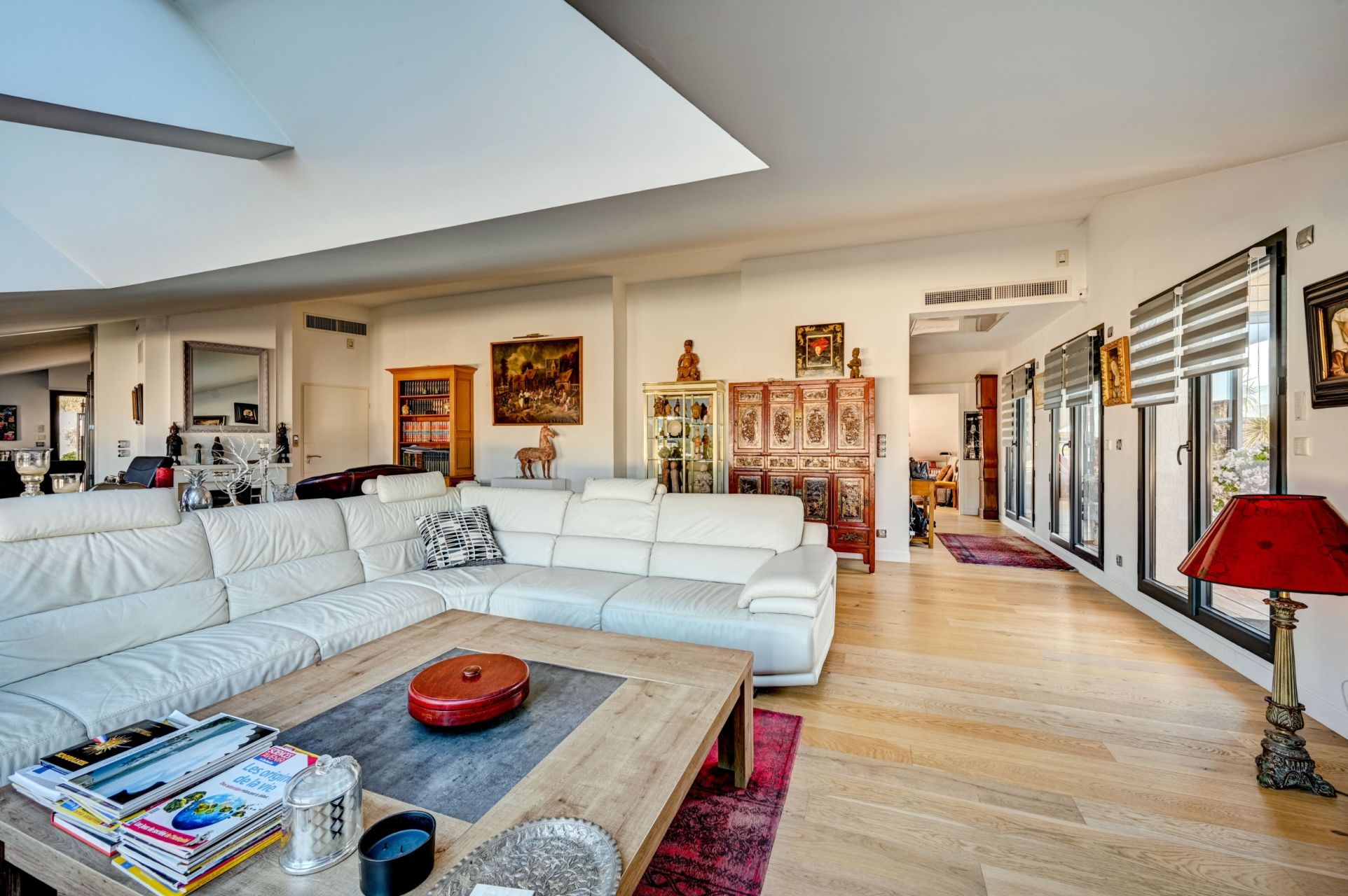 penthouse 4 Rooms for sale on MARSEILLE (13008)