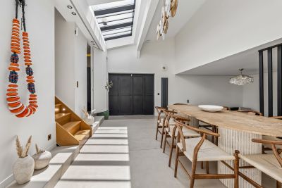 Sale Luxury apartment Paris 18 5&nbsp;Rooms 124.93&nbsp;m²