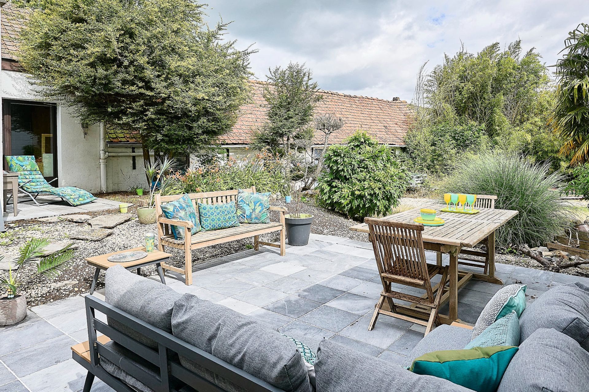 luxury house 14 Rooms for sale on BAISIEUX (59780)