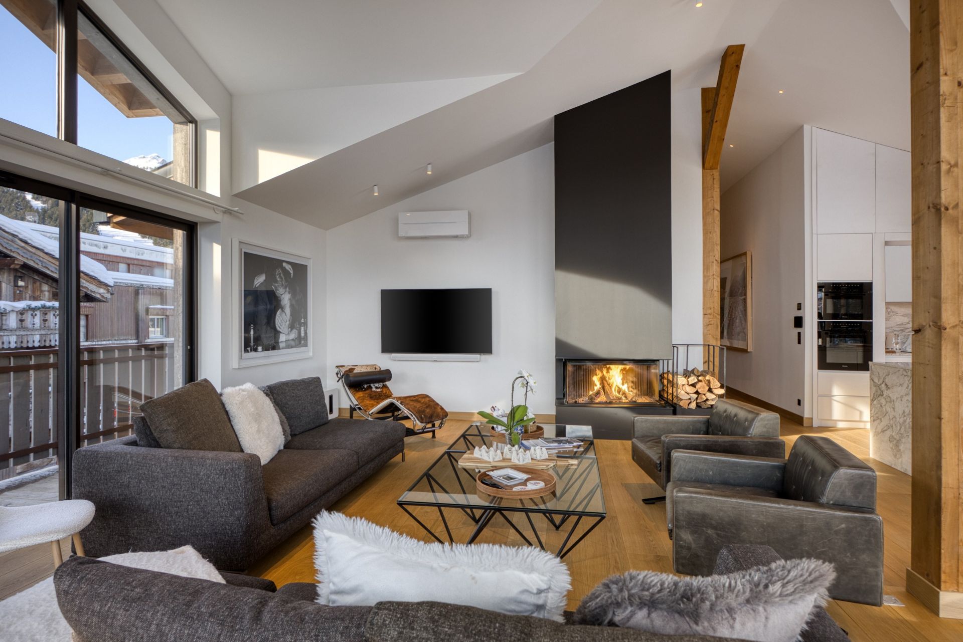 luxury apartment 6 Rooms for seasonal rent on COURCHEVEL (73120)