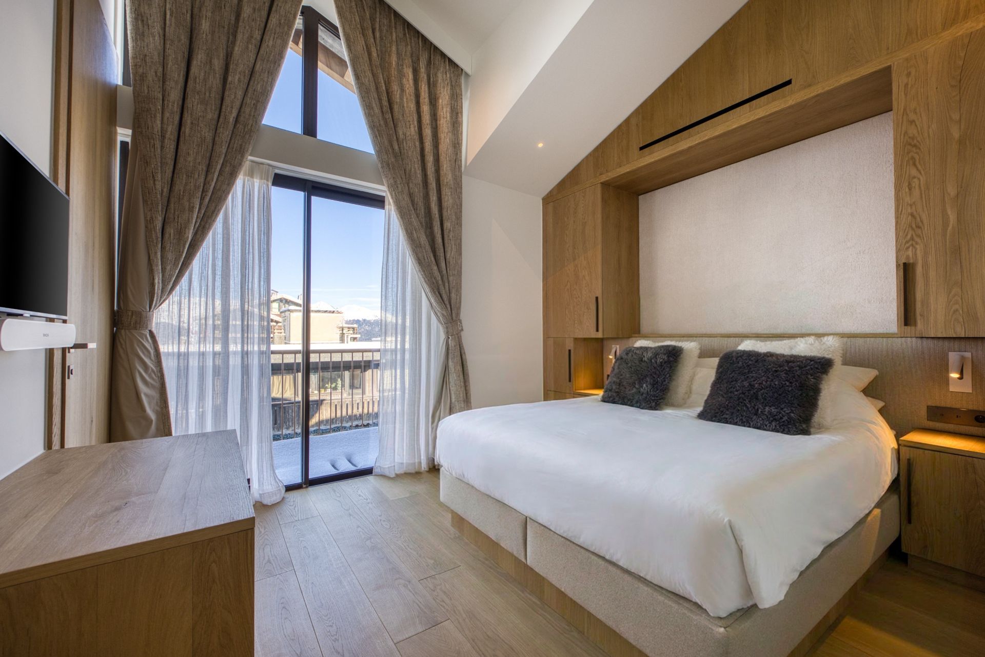 luxury apartment 6 Rooms for seasonal rent on COURCHEVEL (73120)