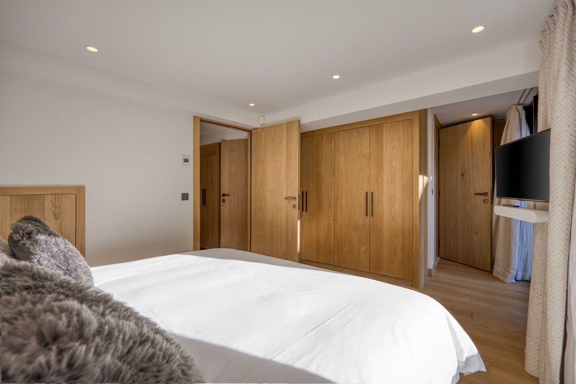 luxury apartment 6 Rooms for seasonal rent on COURCHEVEL (73120)