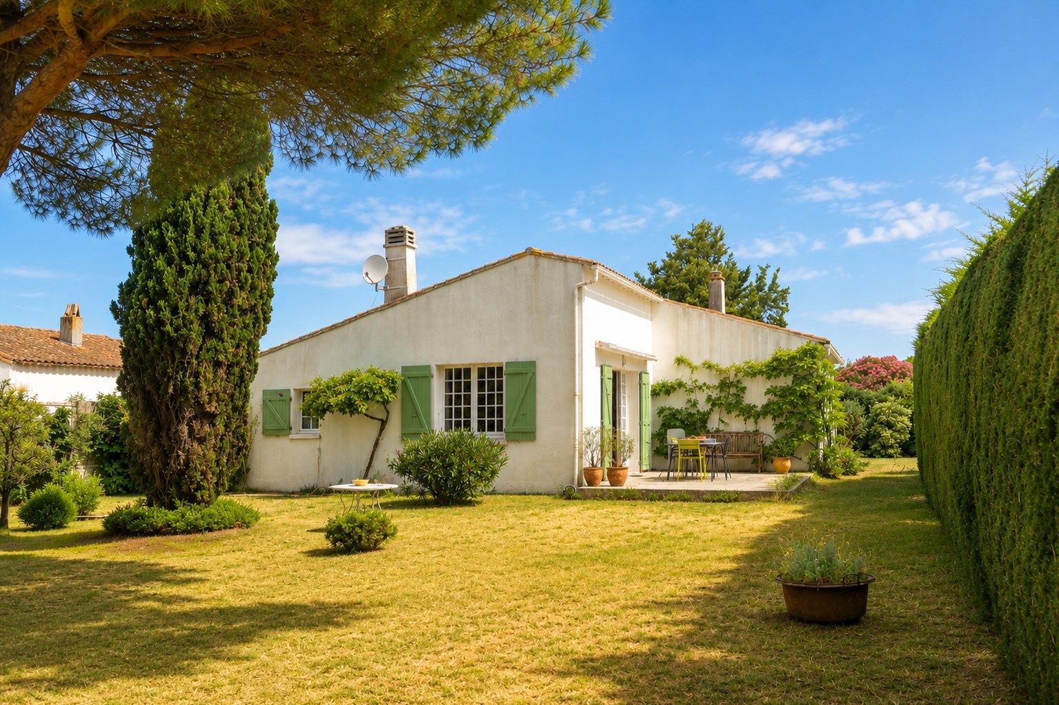 maison de luxe 5 Pièces en vente sur LOIX (17111)