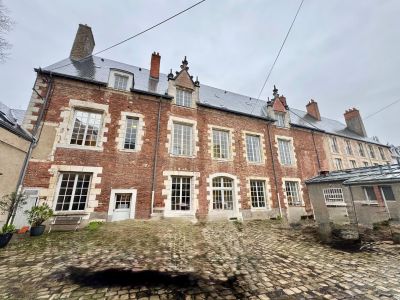 Sale Luxury house Orléans 20&nbsp;Rooms 1300&nbsp;m²