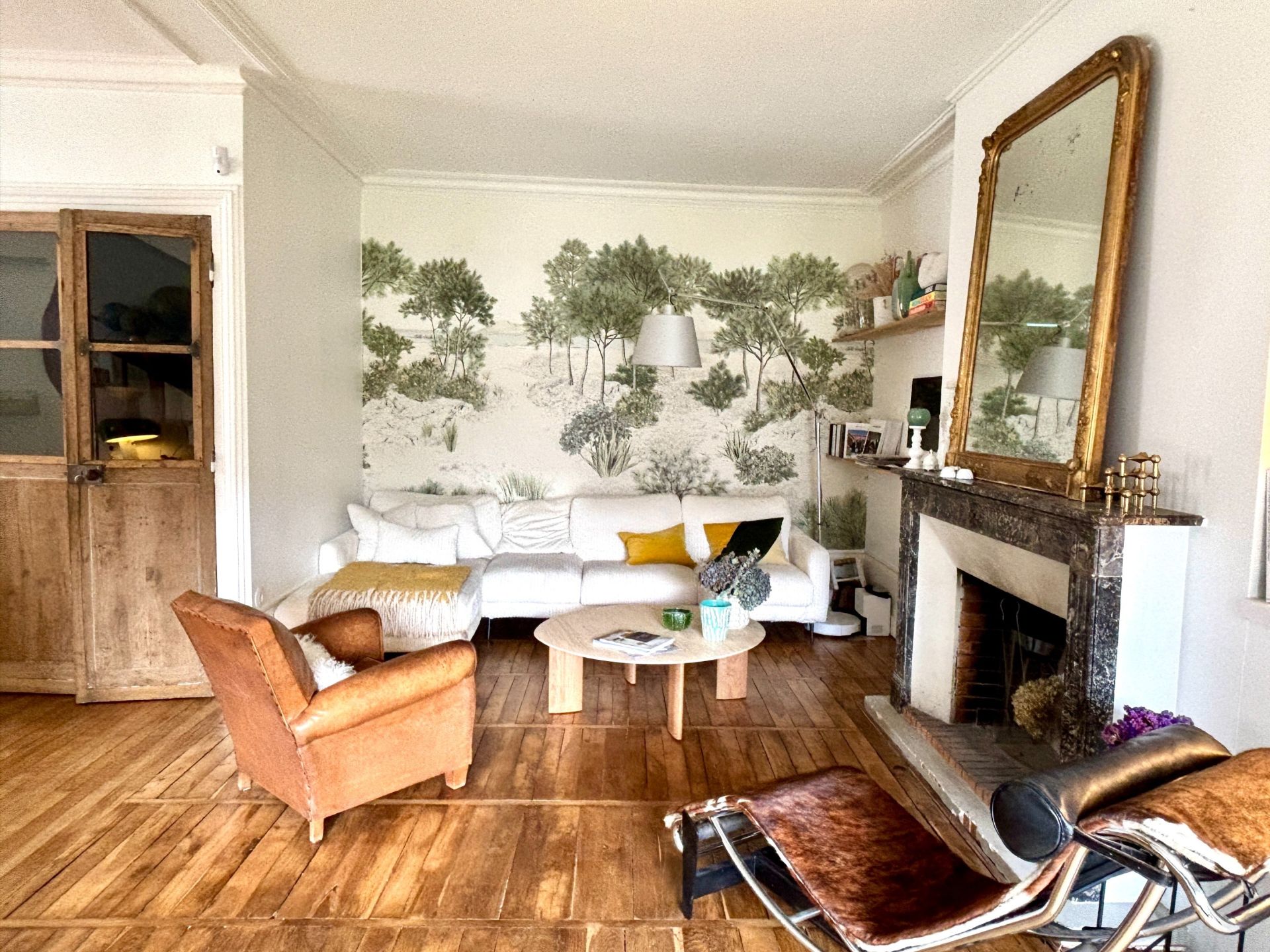 luxury house 10 Rooms for sale on TOURS (37000)