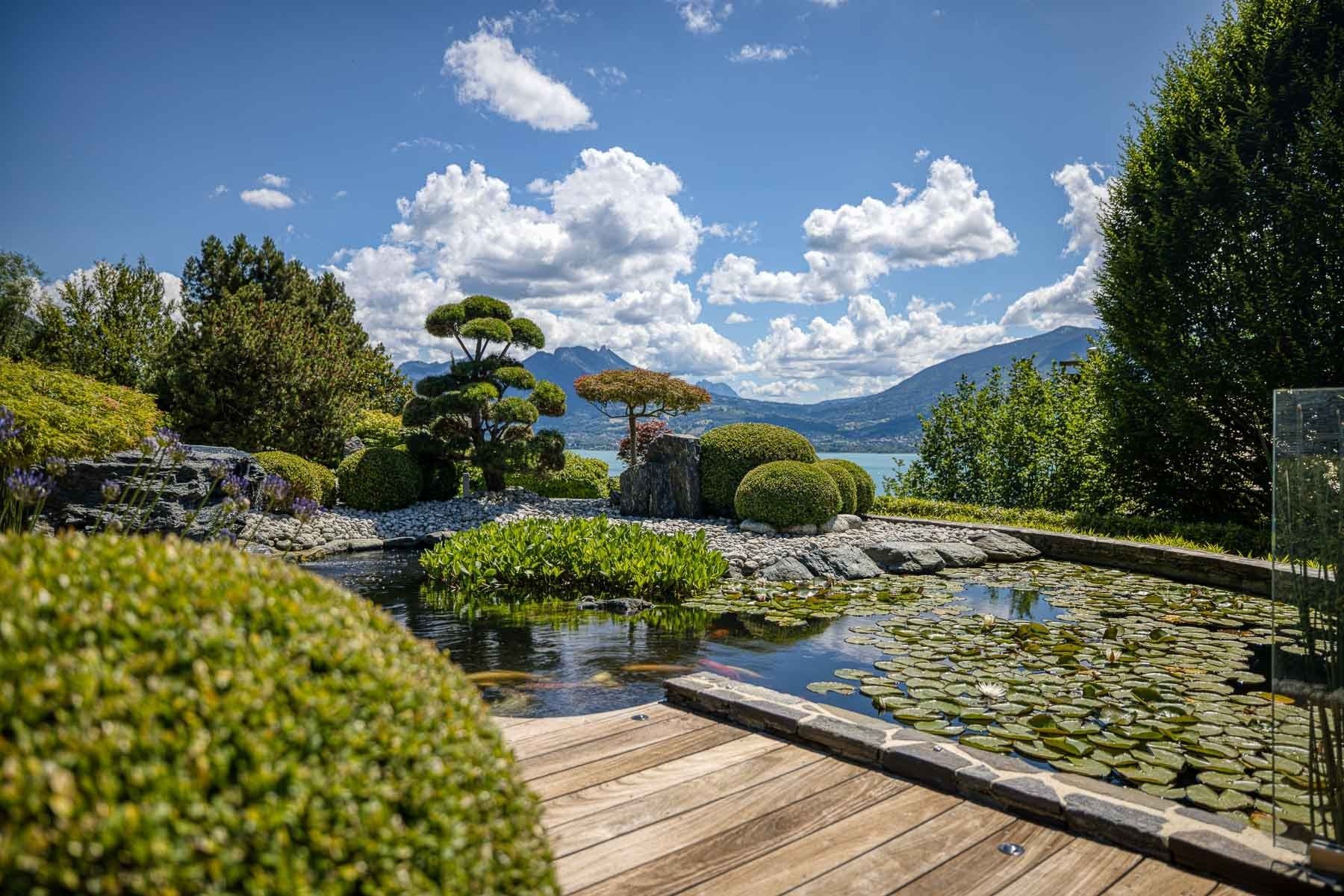 maison de luxe 10 Pièces en vente sur VEYRIER DU LAC (74290)
