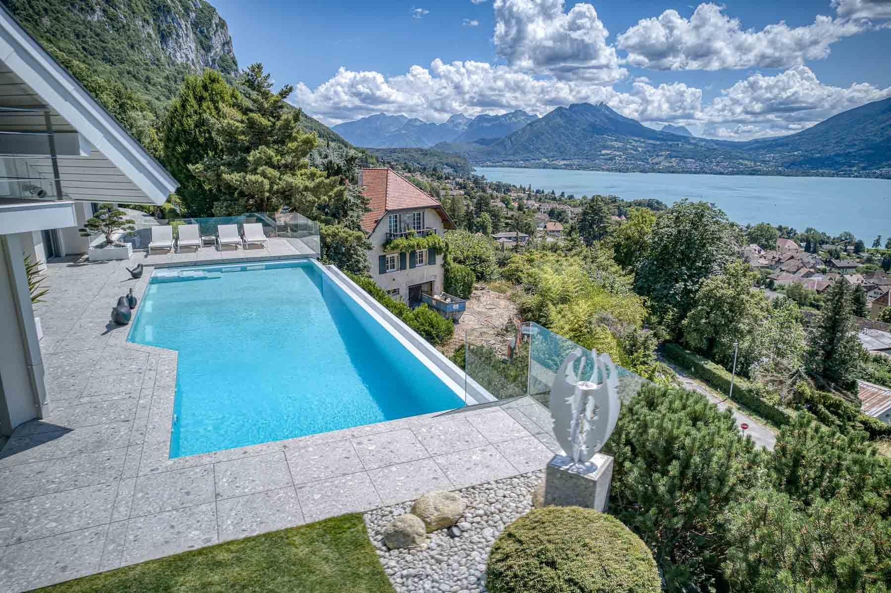 maison de luxe 10 Pièces en vente sur VEYRIER DU LAC (74290)