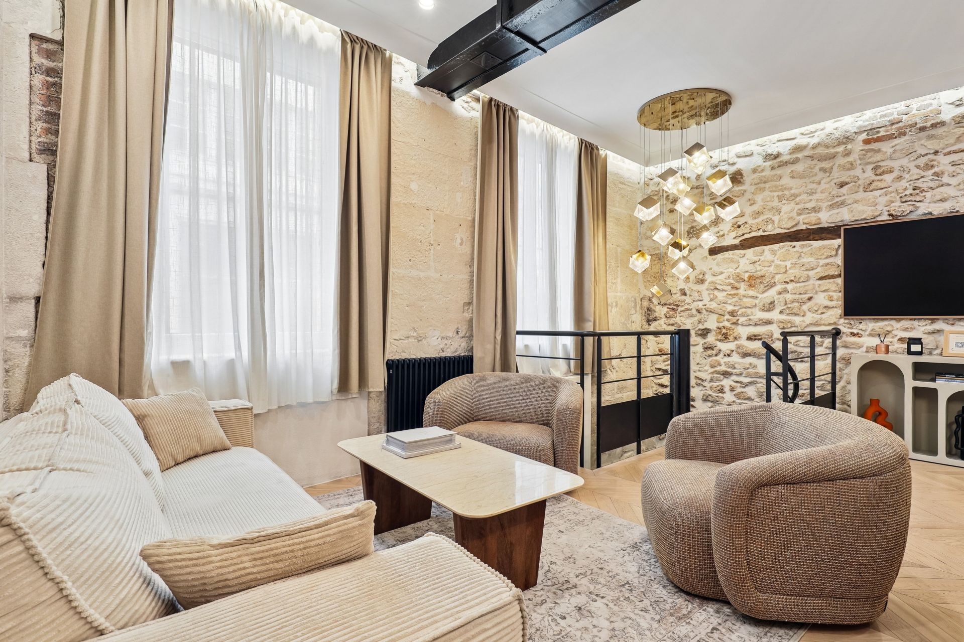 luxury apartment 3 Rooms for sale on PARIS (75011)