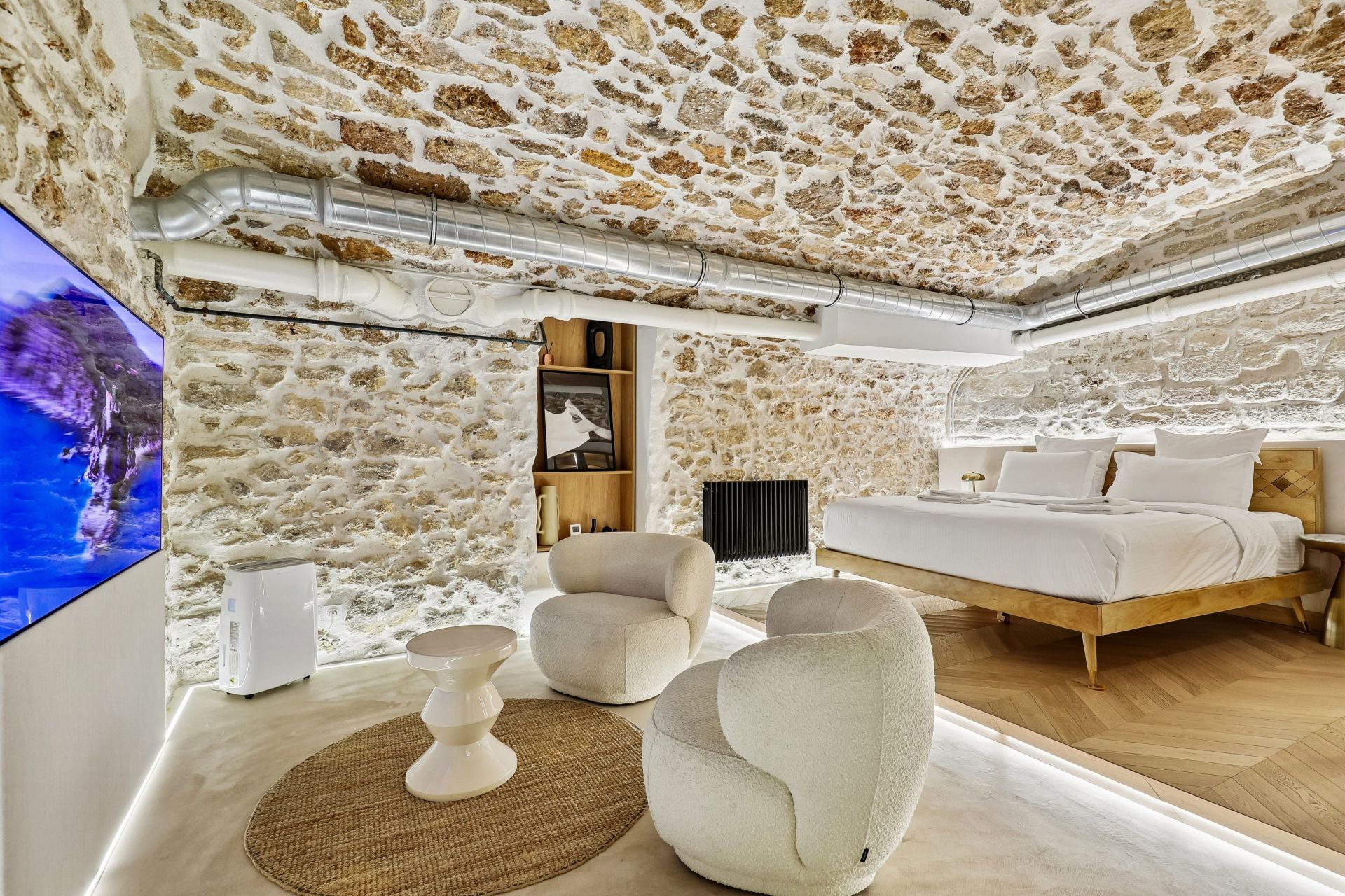 luxury apartment 3 Rooms for sale on PARIS (75011)