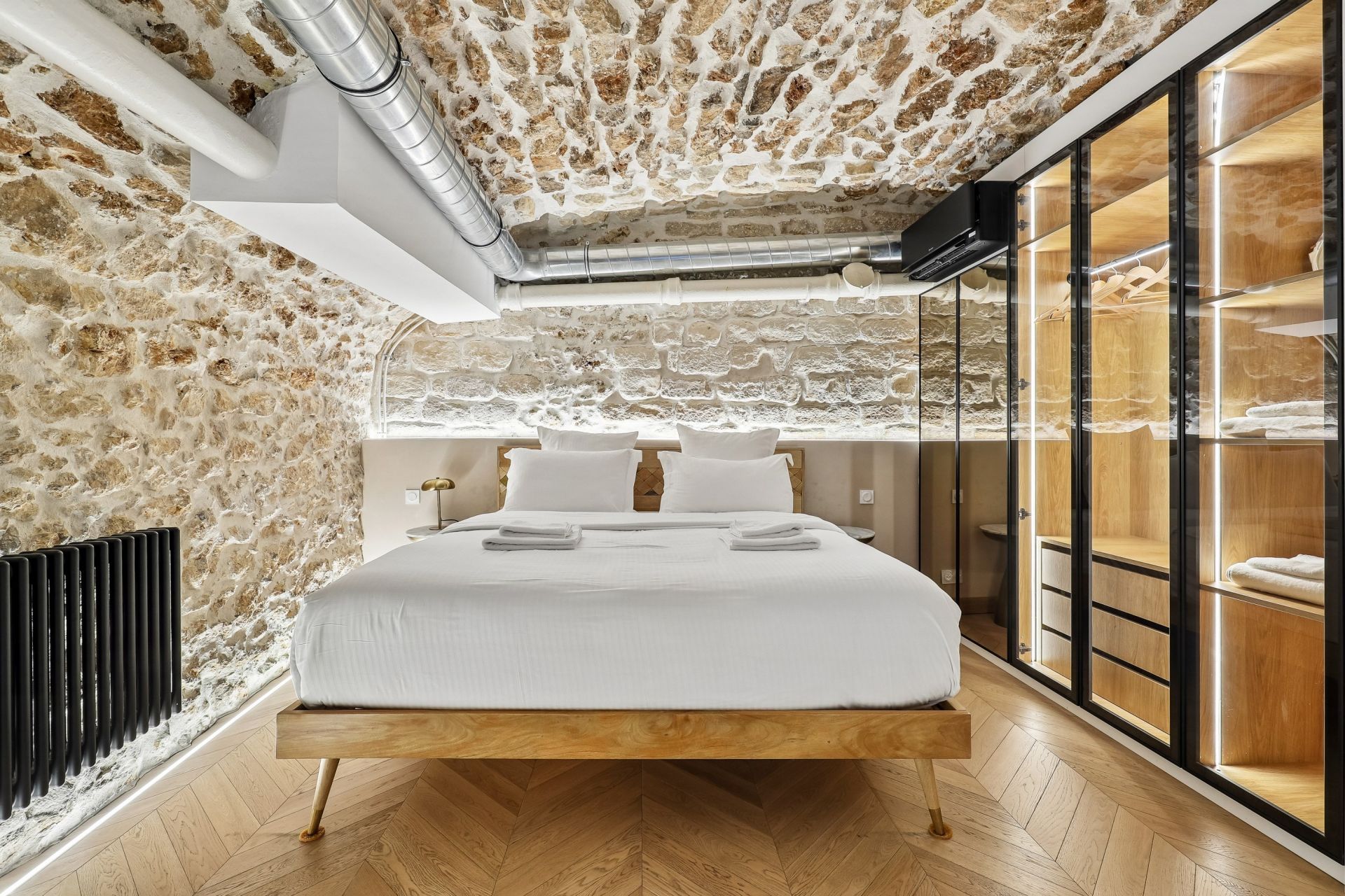 luxury apartment 3 Rooms for sale on PARIS (75011)