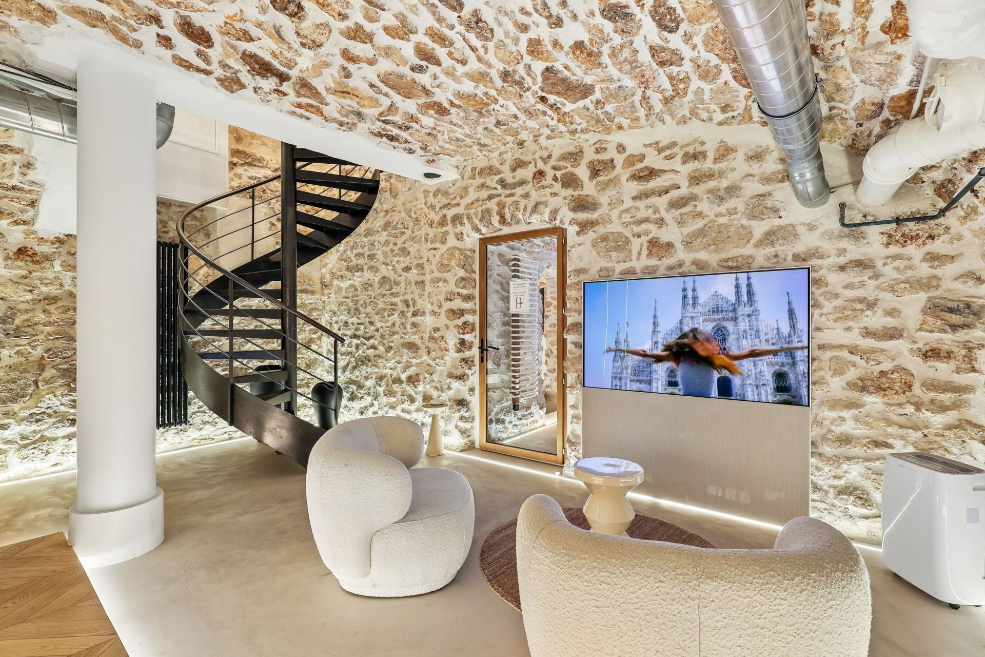 luxury apartment 3 Rooms for sale on PARIS (75011)