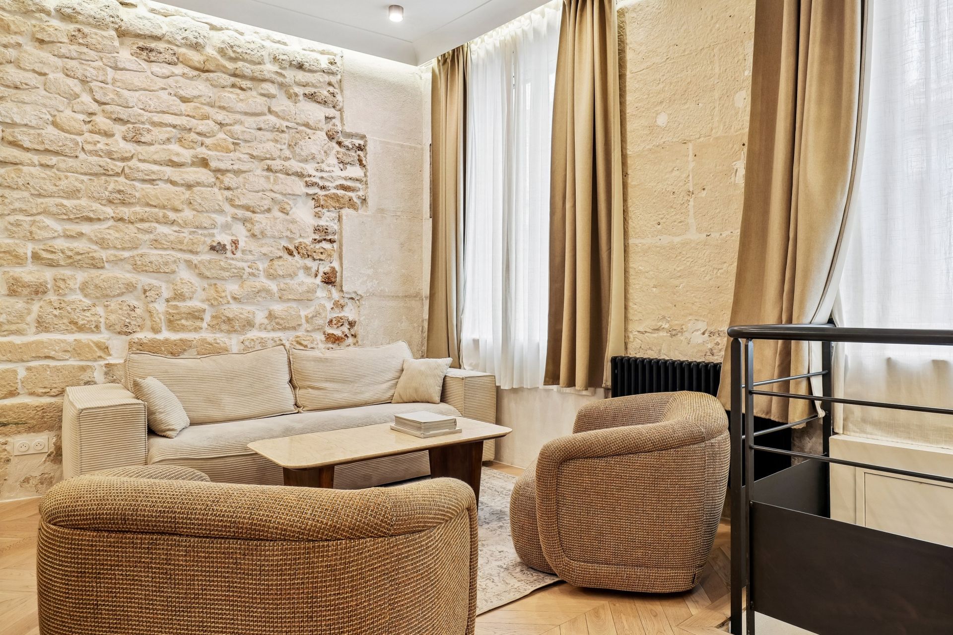luxury apartment 3 Rooms for sale on PARIS (75011)