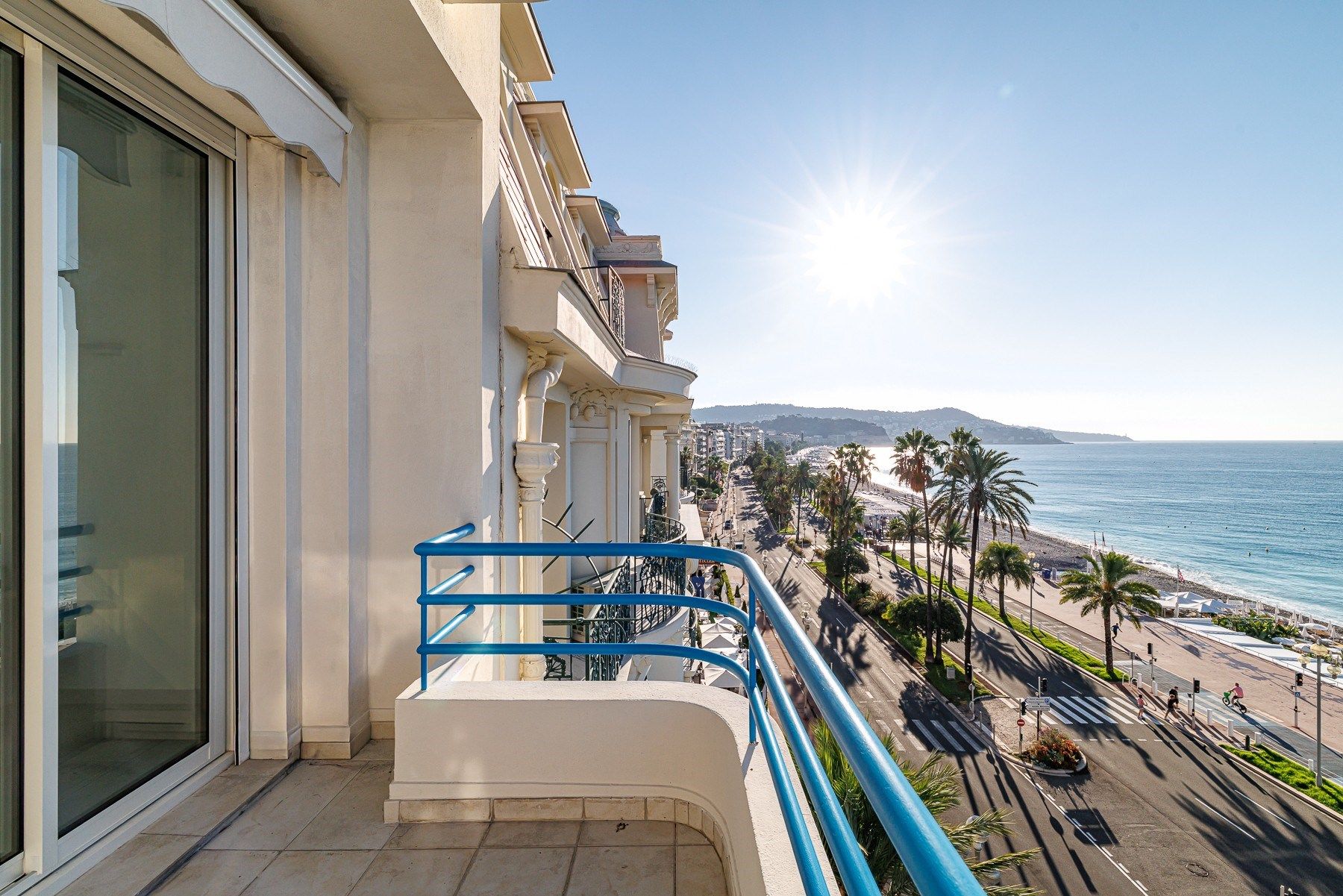luxury apartment 3 Rooms for sale on NICE (06000)