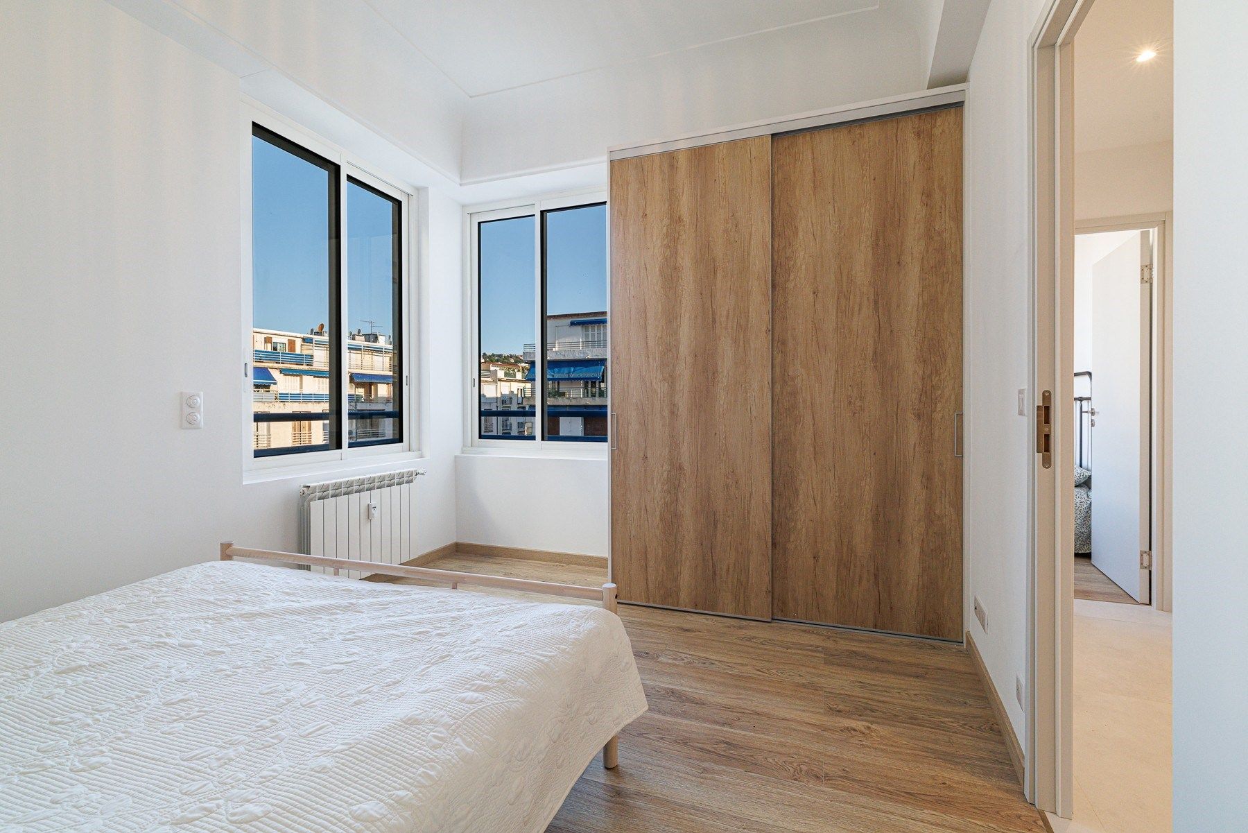 luxury apartment 3 Rooms for sale on NICE (06000)