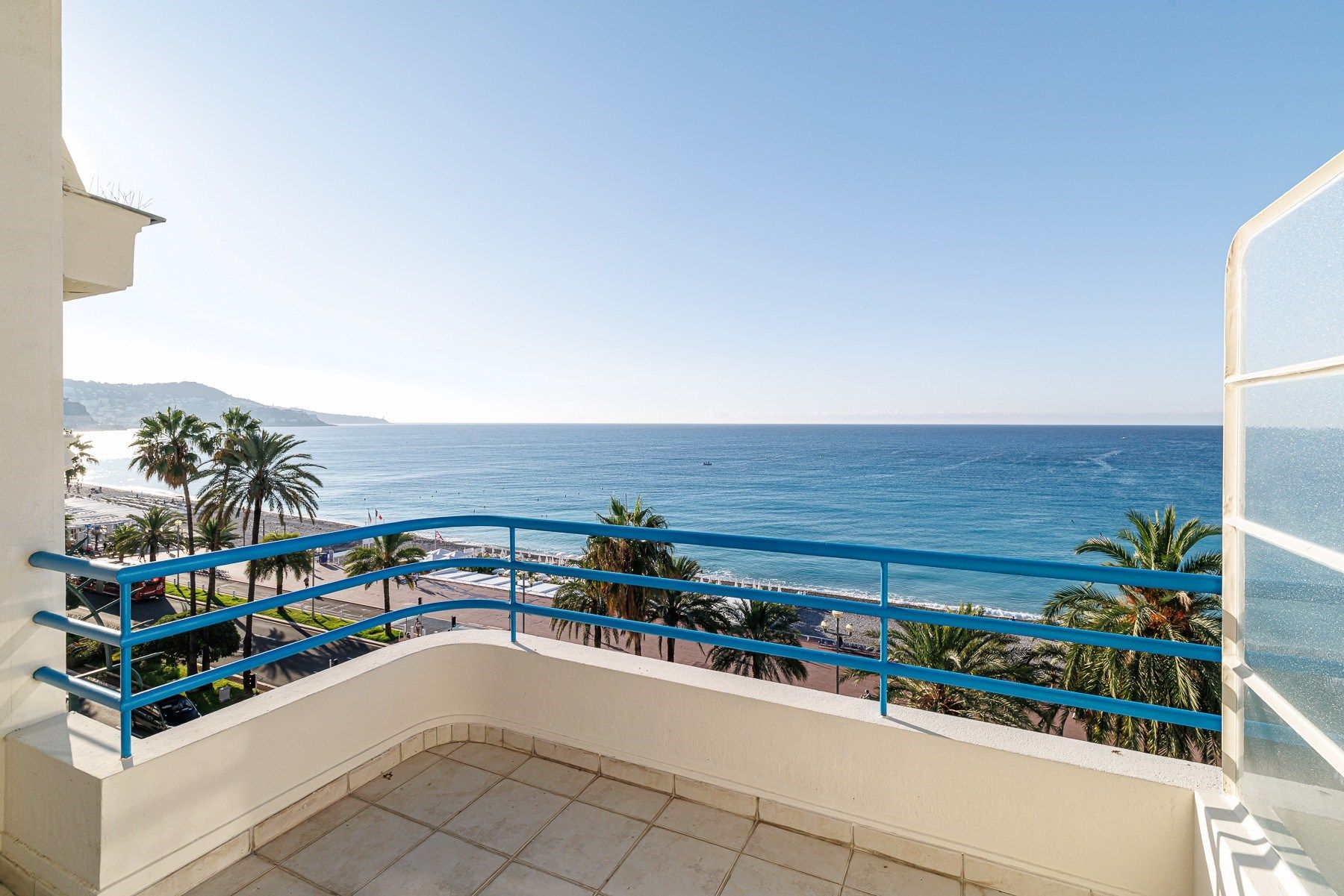 luxury apartment 3 Rooms for sale on NICE (06000)