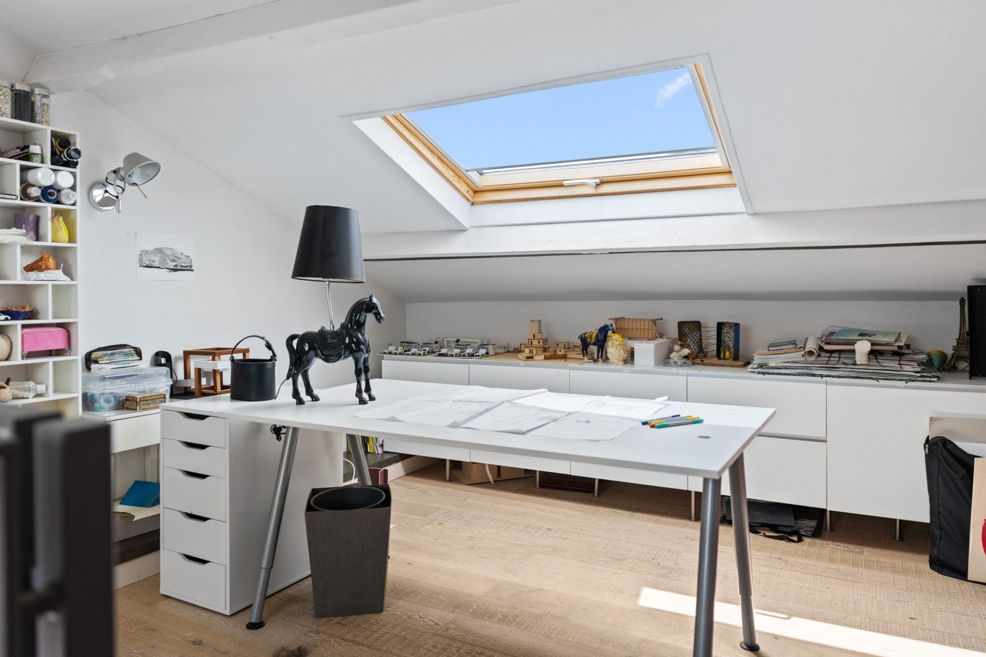 luxury villa 5 Rooms for sale on NICE (06000)