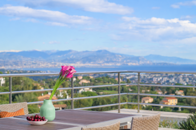 Sale Luxury villa Vallauris 7&nbsp;Rooms 400&nbsp;m²