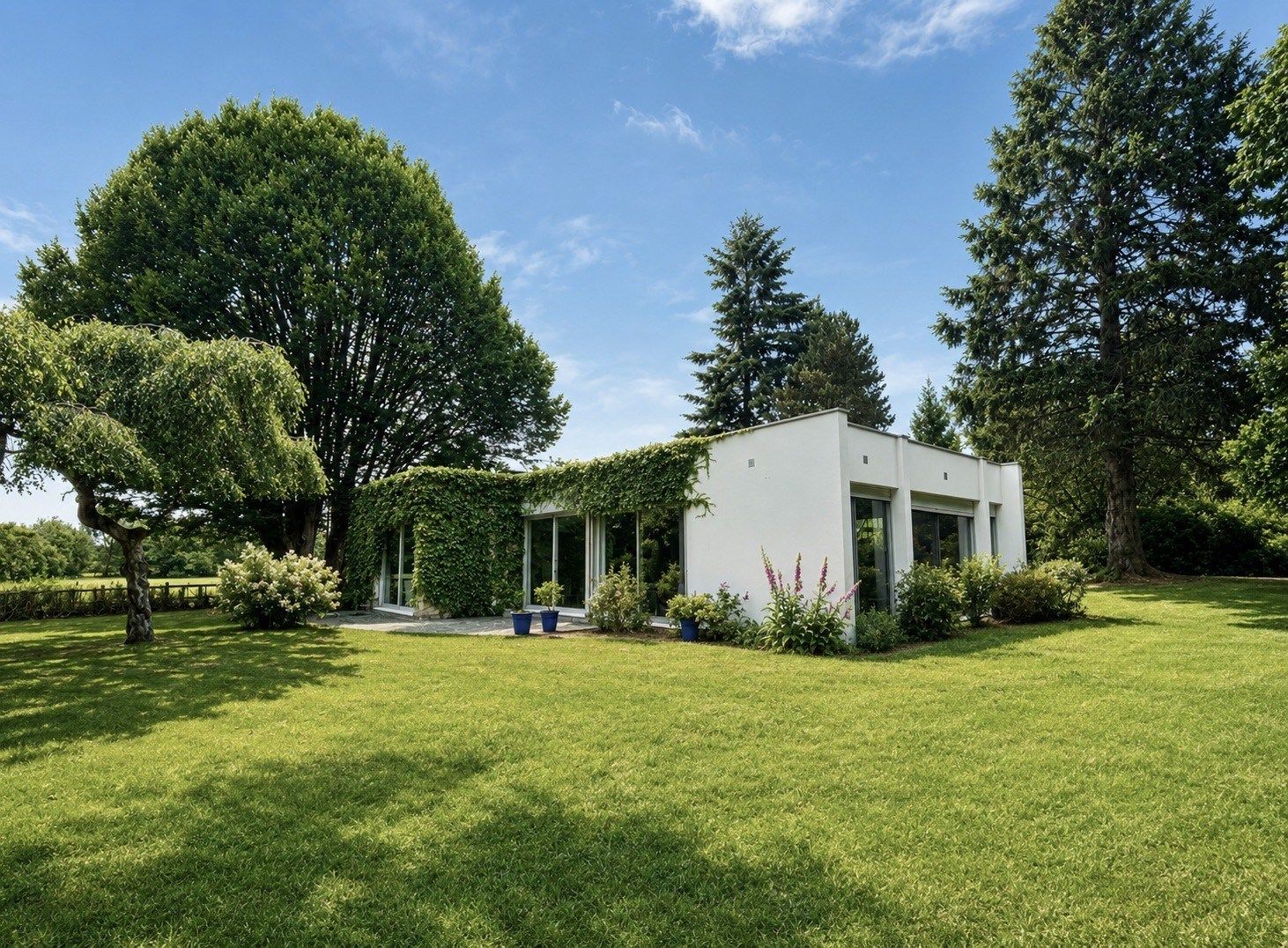 luxury house 5 Rooms for sale on MOYAUX (14590)