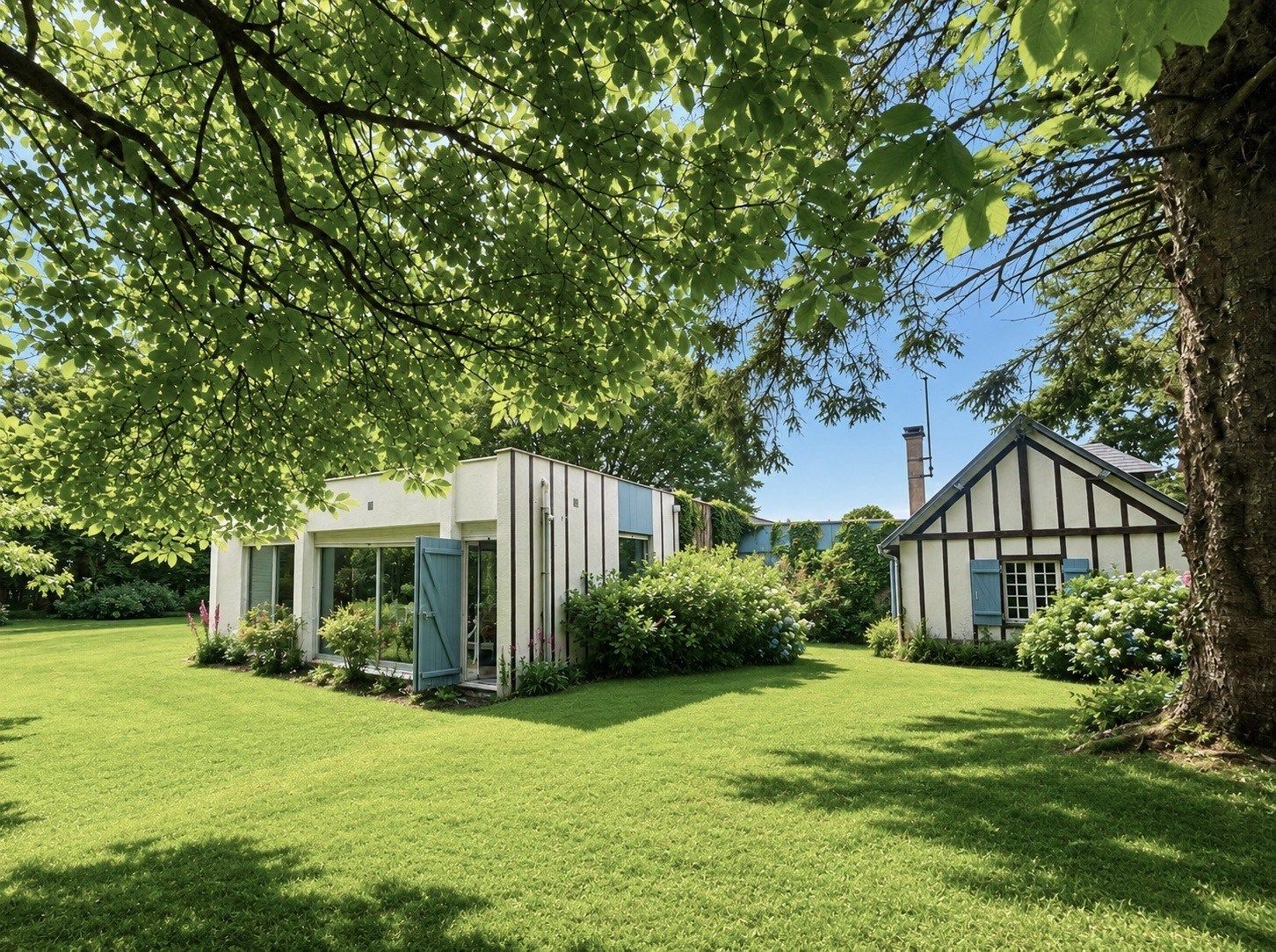 luxury house 5 Rooms for sale on MOYAUX (14590)