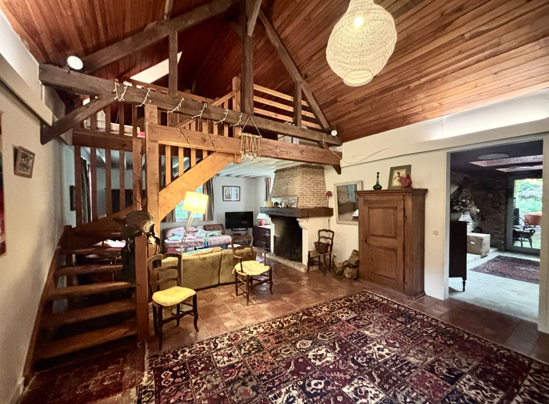 luxury house 5 Rooms for sale on MOYAUX (14590)