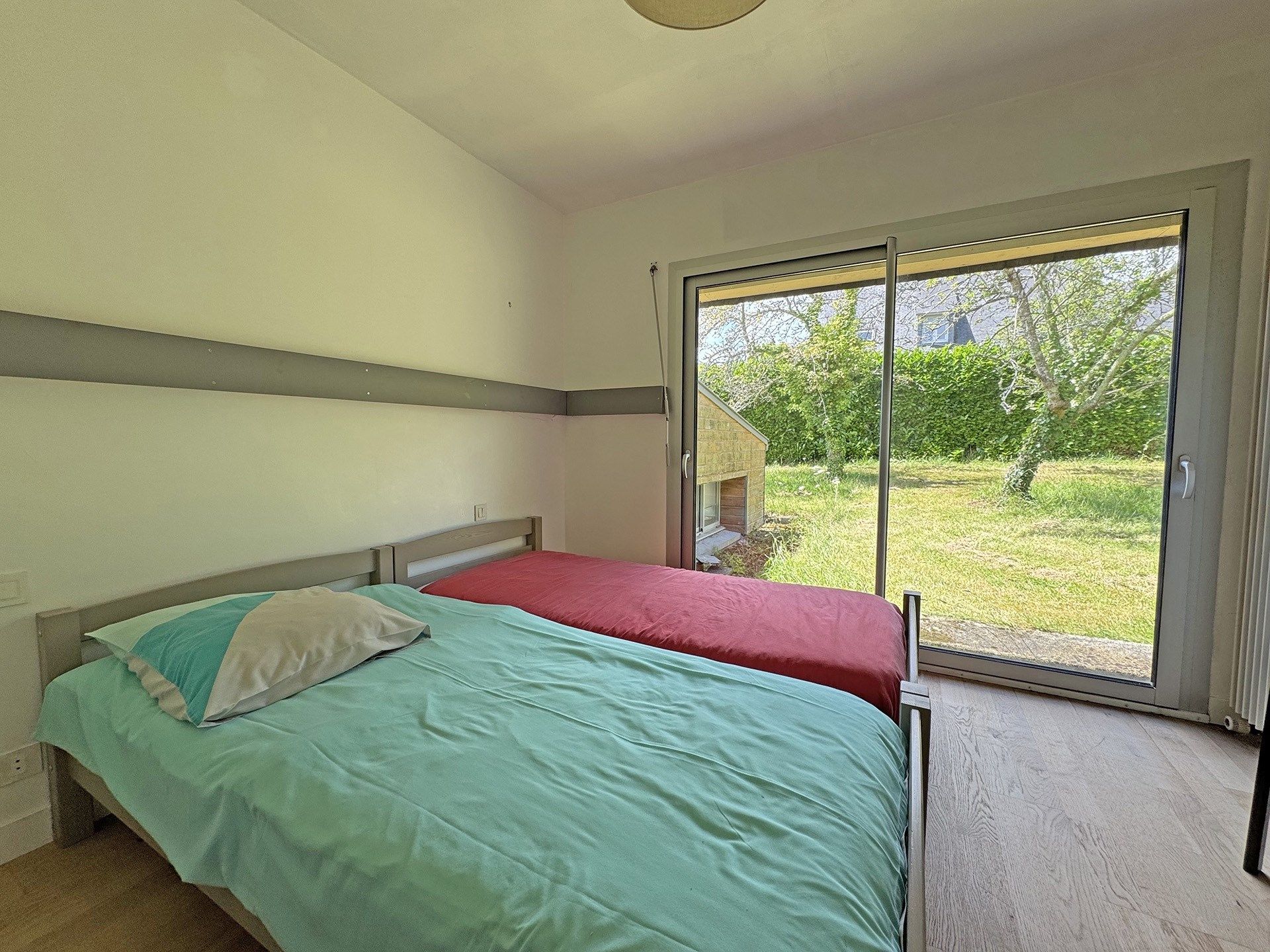 luxury house 10 Rooms for sale on QUIMPER (29000)