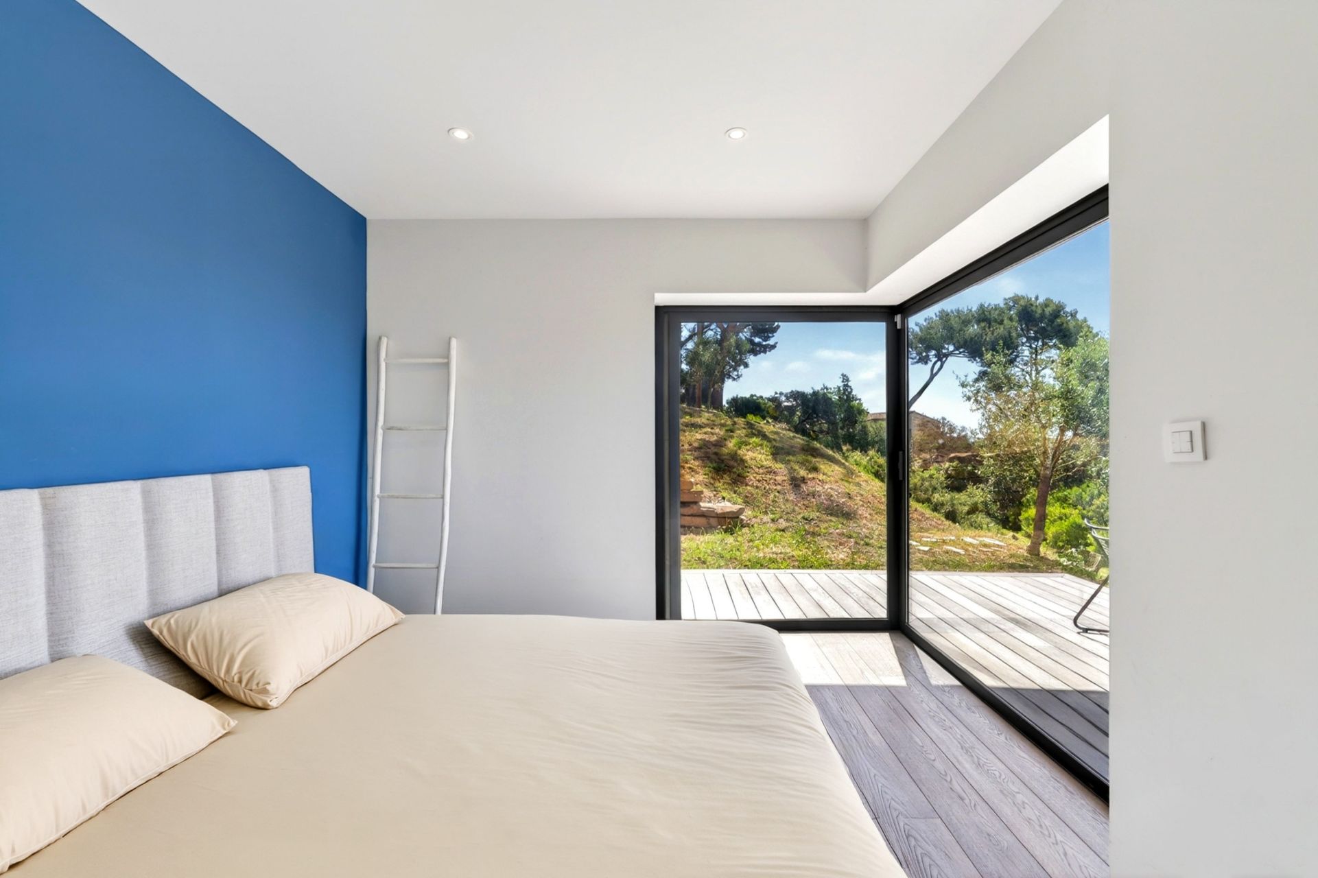 maison contemporaine 5 Pièces en vente sur LA SEYNE SUR MER (83500)