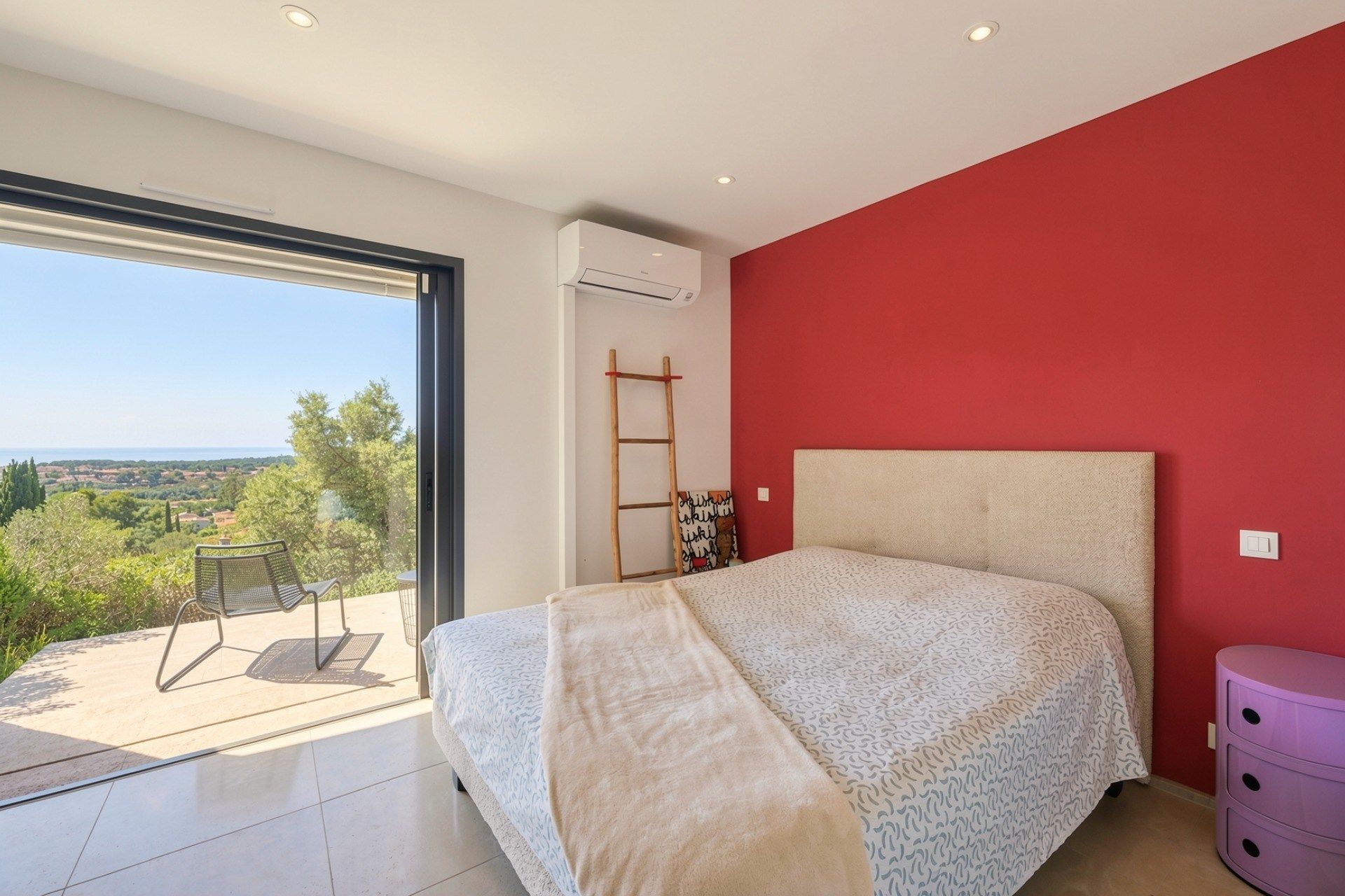 maison contemporaine 5 Pièces en vente sur LA SEYNE SUR MER (83500)