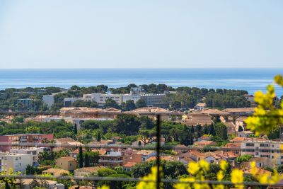 Vente Maison contemporaine La Seyne-sur-Mer 5&nbsp;Pièces 202&nbsp;m²