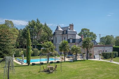 Sale Castle La Ferrière-sur-Risle 15&nbsp;Rooms 476&nbsp;m²