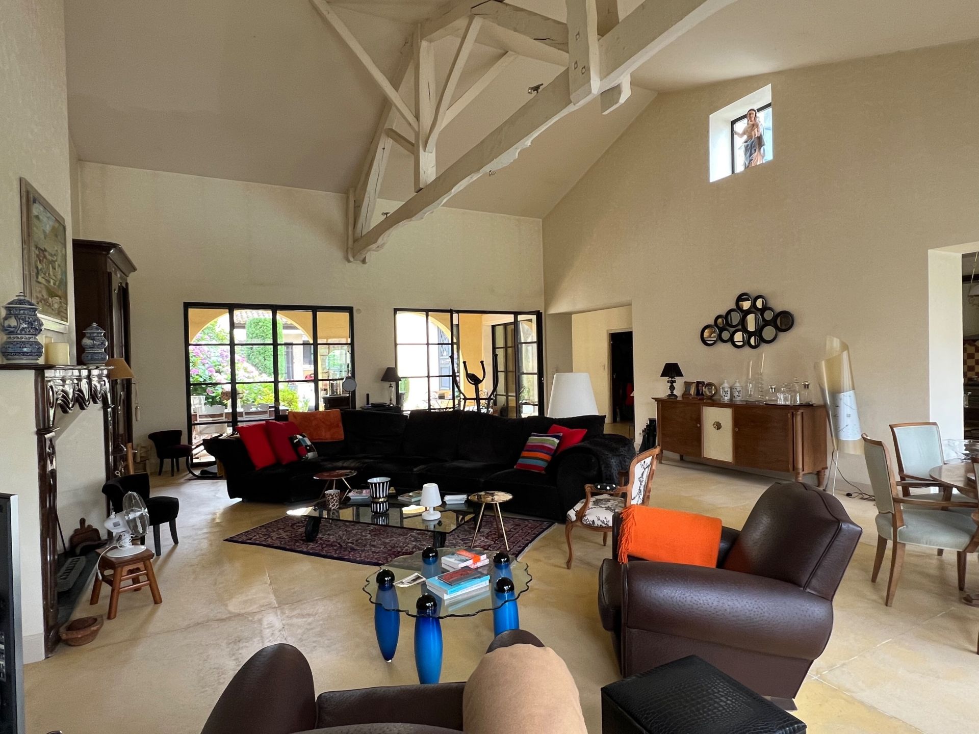 townhouse 9 Rooms for sale on RIEUMES (31370)