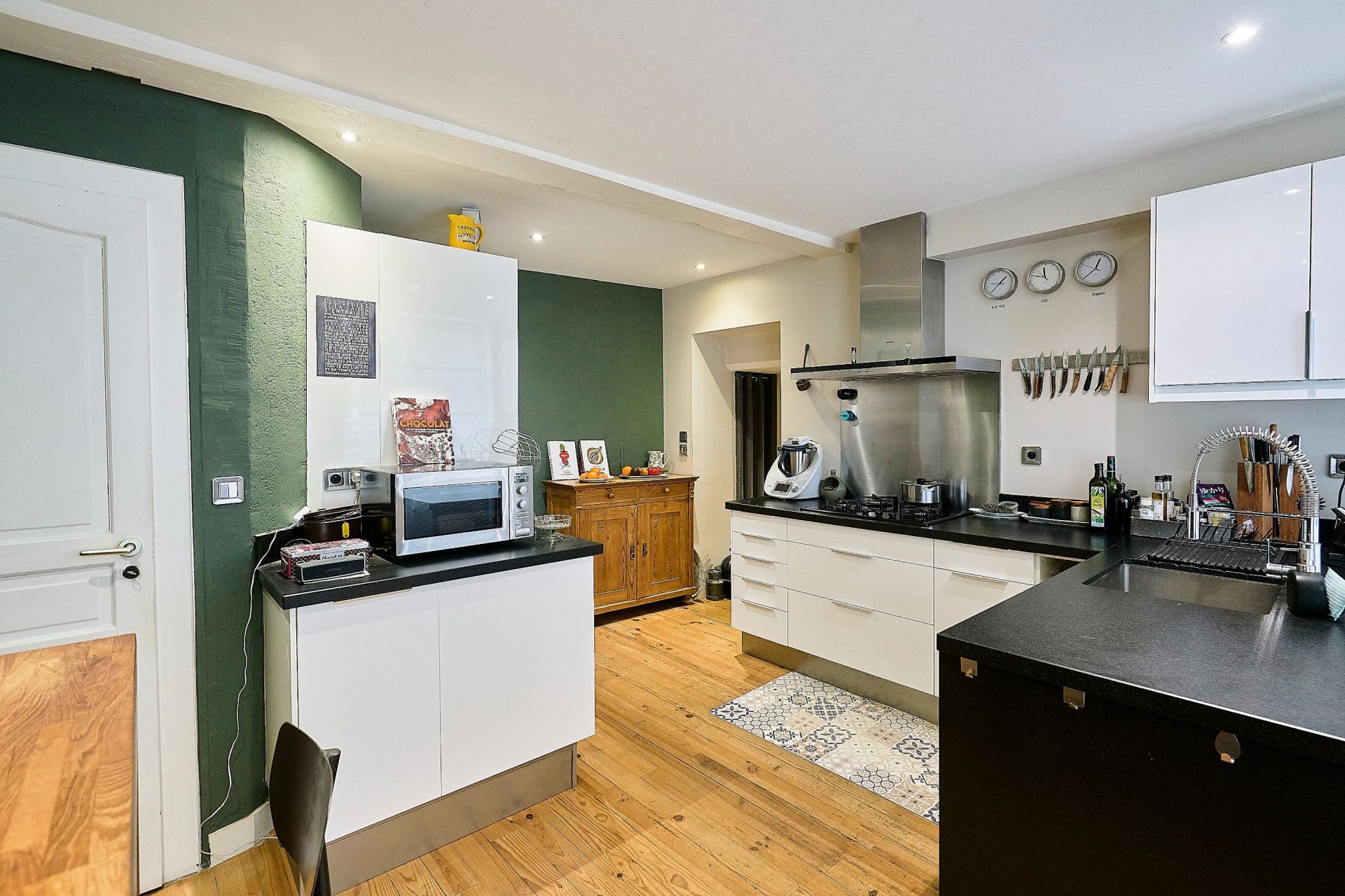 luxury house 6 Rooms for sale on LILLE (59000)