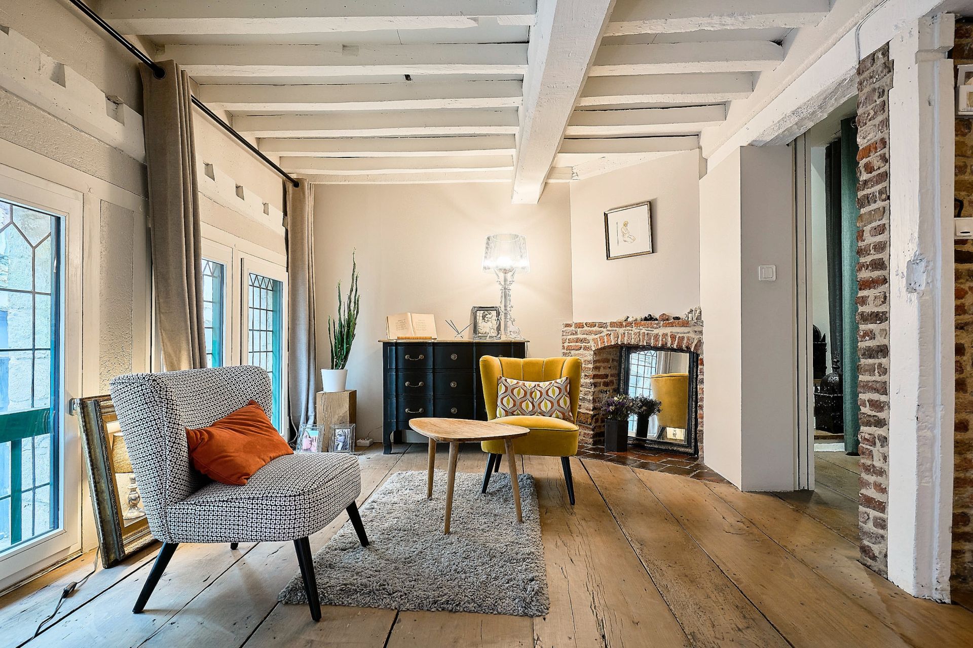 luxury house 6 Rooms for sale on LILLE (59000)