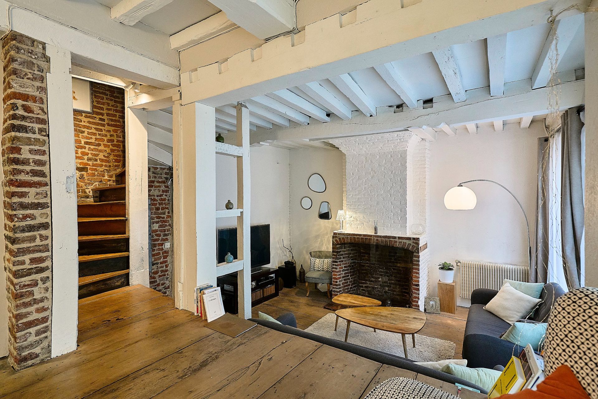 luxury house 6 Rooms for sale on LILLE (59000)